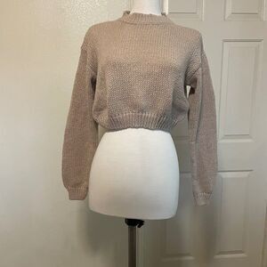 Women’s Medium Long Sleeve Cropped Sweater – Cozy & Stylish